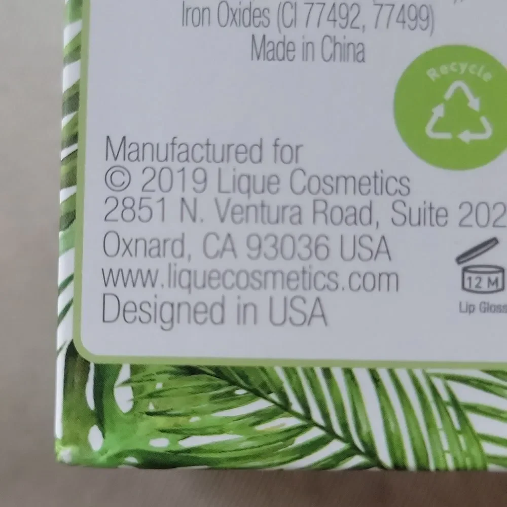 Lique Gloss in HIGH ROLLER Vegan Nourishing Lip Goss